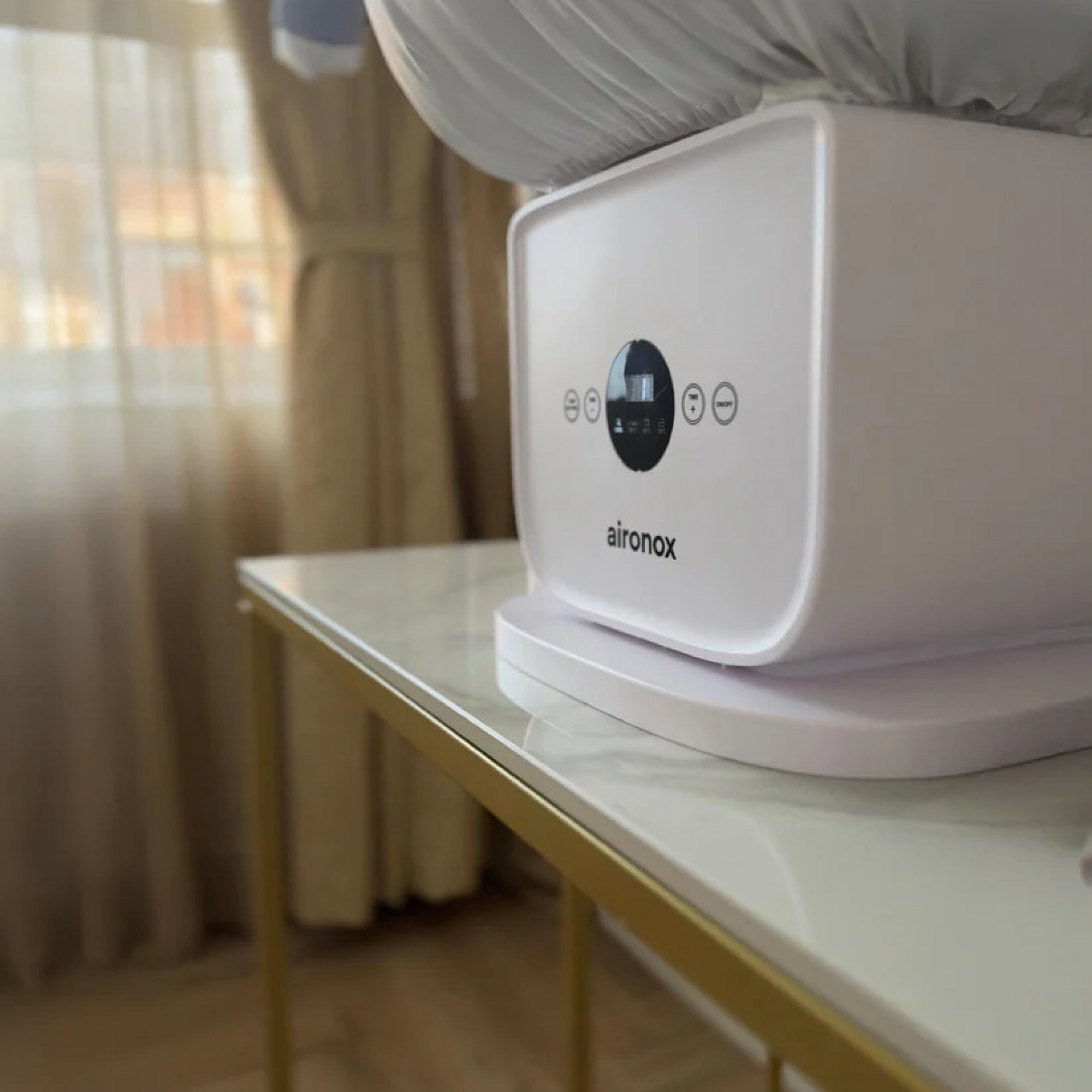 Пристрій для розглажування одягу Automatic Ironing Machine